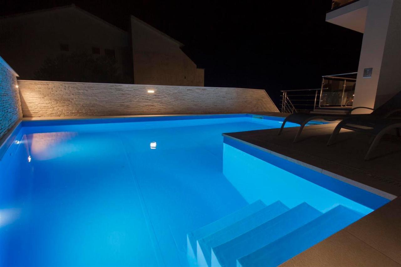 Villa Top Of Murter, One Bedroom Apartment מראה חיצוני תמונה