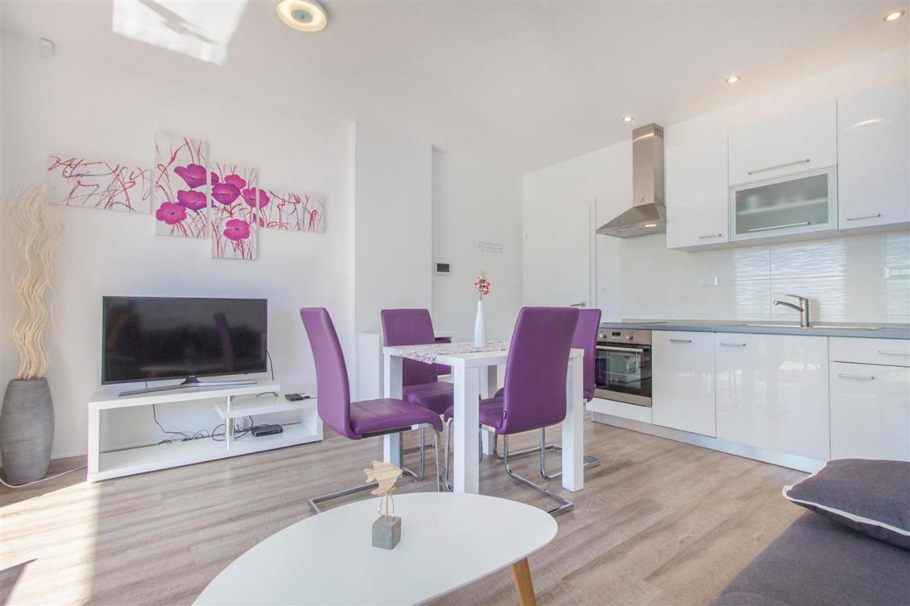 Villa Top Of Murter, One Bedroom Apartment מראה חיצוני תמונה