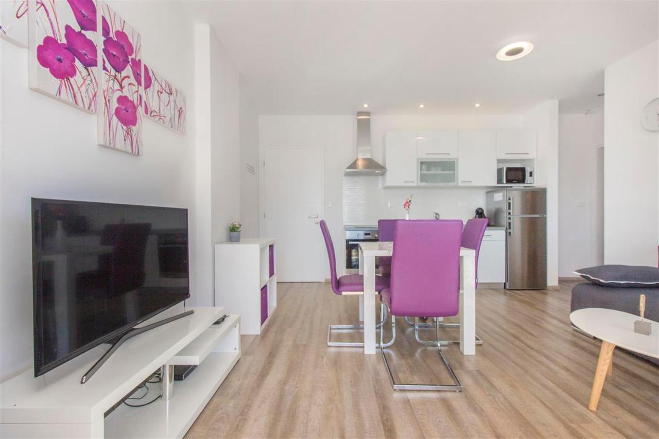 Villa Top Of Murter, One Bedroom Apartment מראה חיצוני תמונה